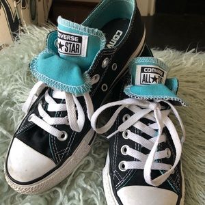 Black/teal converse
